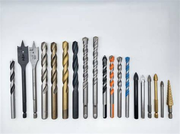 What color drill bits are for wood?